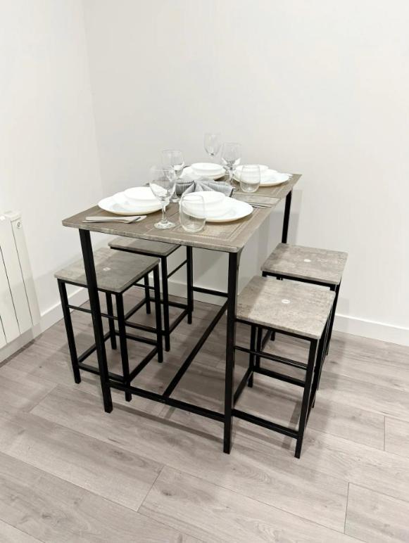 Apartment Rs-0 - F2 Au Rdc A Pour 1-3 Pers *